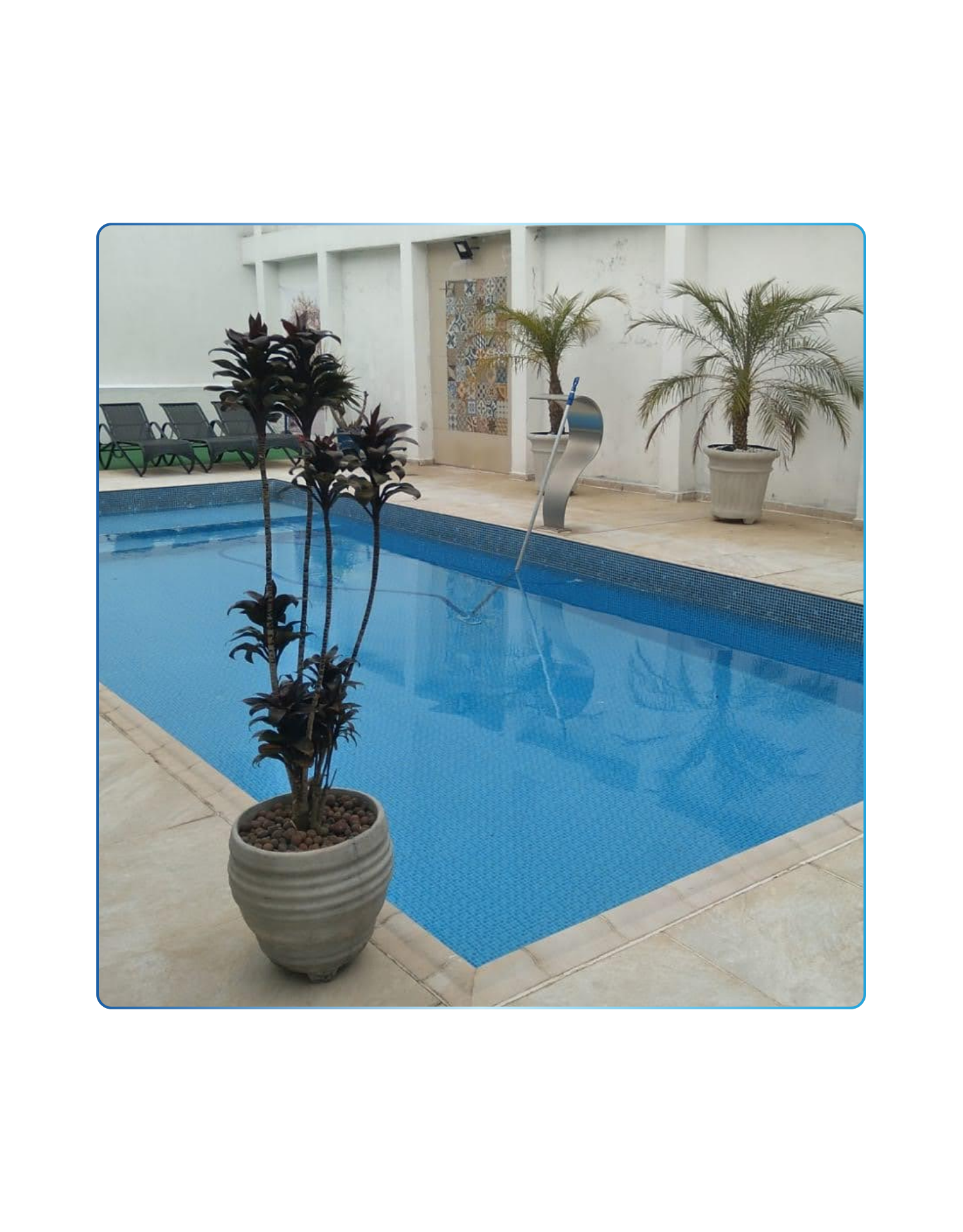 Site castelo piscinas (5)