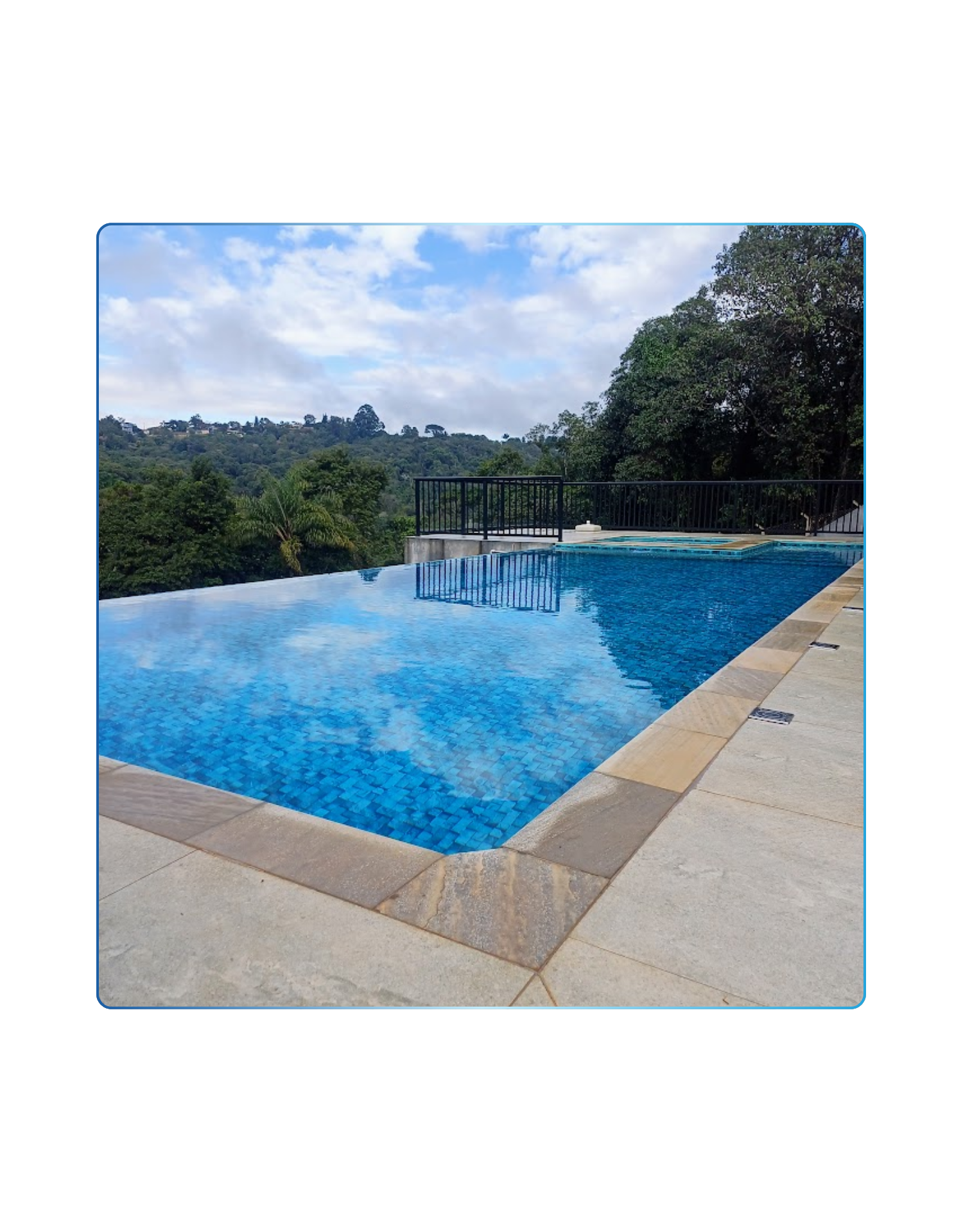 Site castelo piscinas (20)
